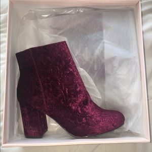 BMIB Burgundy velvet booties